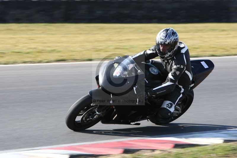 Motorcycle action photographs;Trackday digital images;event digital images;eventdigitalimages;no limits trackday;peter wileman photography;snetterton;snetterton circuit norfolk;snetterton photographs;trackday;trackday photos