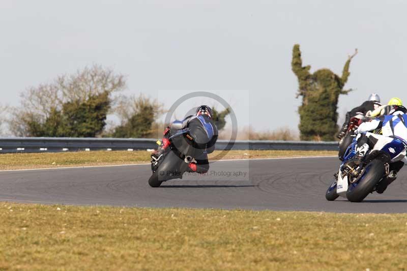 Motorcycle action photographs;Trackday digital images;event digital images;eventdigitalimages;no limits trackday;peter wileman photography;snetterton;snetterton circuit norfolk;snetterton photographs;trackday;trackday photos