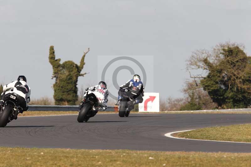 Motorcycle action photographs;Trackday digital images;event digital images;eventdigitalimages;no limits trackday;peter wileman photography;snetterton;snetterton circuit norfolk;snetterton photographs;trackday;trackday photos