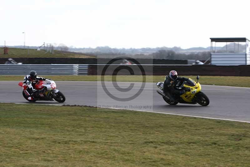 Motorcycle action photographs;Trackday digital images;event digital images;eventdigitalimages;no limits trackday;peter wileman photography;snetterton;snetterton circuit norfolk;snetterton photographs;trackday;trackday photos