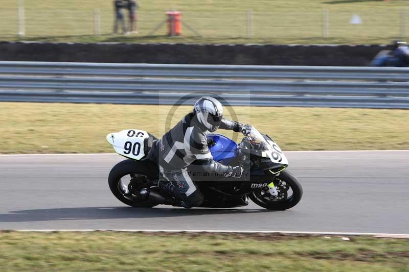 Motorcycle action photographs;Trackday digital images;event digital images;eventdigitalimages;no limits trackday;peter wileman photography;snetterton;snetterton circuit norfolk;snetterton photographs;trackday;trackday photos