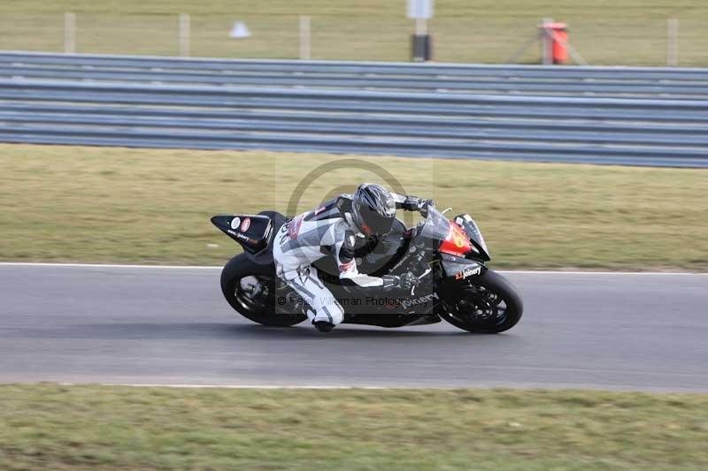 Motorcycle action photographs;Trackday digital images;event digital images;eventdigitalimages;no limits trackday;peter wileman photography;snetterton;snetterton circuit norfolk;snetterton photographs;trackday;trackday photos