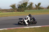 Motorcycle-action-photographs;Trackday-digital-images;event-digital-images;eventdigitalimages;no-limits-trackday;peter-wileman-photography;snetterton;snetterton-circuit-norfolk;snetterton-photographs;trackday;trackday-photos