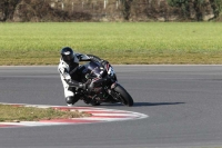 Motorcycle-action-photographs;Trackday-digital-images;event-digital-images;eventdigitalimages;no-limits-trackday;peter-wileman-photography;snetterton;snetterton-circuit-norfolk;snetterton-photographs;trackday;trackday-photos