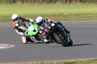 Motorcycle-action-photographs;Trackday-digital-images;event-digital-images;eventdigitalimages;no-limits-trackday;peter-wileman-photography;snetterton;snetterton-circuit-norfolk;snetterton-photographs;trackday;trackday-photos