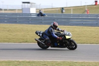 Motorcycle-action-photographs;Trackday-digital-images;event-digital-images;eventdigitalimages;no-limits-trackday;peter-wileman-photography;snetterton;snetterton-circuit-norfolk;snetterton-photographs;trackday;trackday-photos