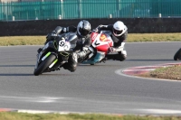 Motorcycle-action-photographs;Trackday-digital-images;event-digital-images;eventdigitalimages;no-limits-trackday;peter-wileman-photography;snetterton;snetterton-circuit-norfolk;snetterton-photographs;trackday;trackday-photos