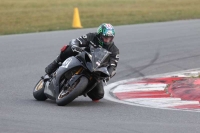Motorcycle-action-photographs;Trackday-digital-images;event-digital-images;eventdigitalimages;no-limits-trackday;peter-wileman-photography;snetterton;snetterton-circuit-norfolk;snetterton-photographs;trackday;trackday-photos