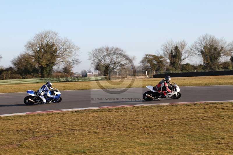 Motorcycle action photographs;Trackday digital images;event digital images;eventdigitalimages;no limits trackday;peter wileman photography;snetterton;snetterton circuit norfolk;snetterton photographs;trackday;trackday photos
