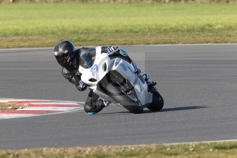 Motorcycle action photographs;Trackday digital images;event digital images;eventdigitalimages;no limits trackday;peter wileman photography;snetterton;snetterton circuit norfolk;snetterton photographs;trackday;trackday photos