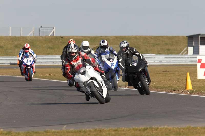 Motorcycle action photographs;Trackday digital images;event digital images;eventdigitalimages;no limits trackday;peter wileman photography;snetterton;snetterton circuit norfolk;snetterton photographs;trackday;trackday photos