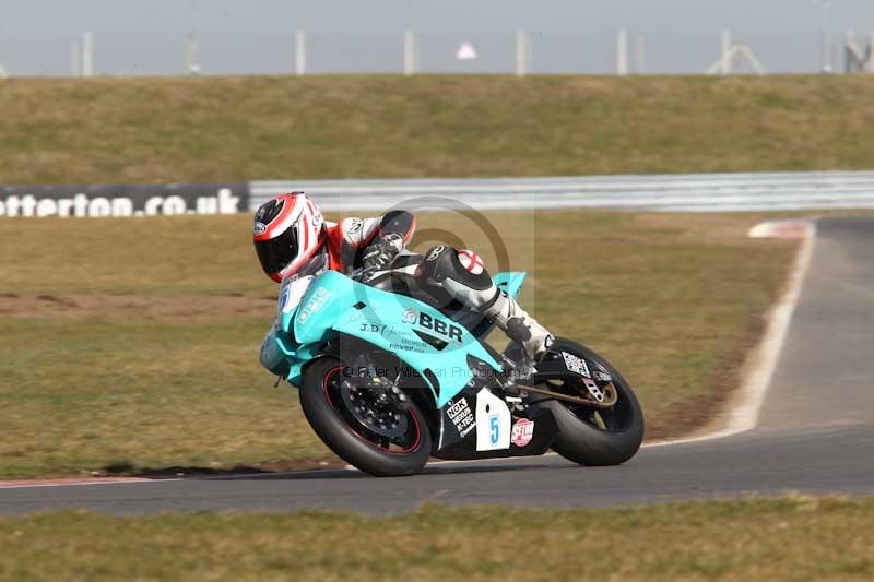 Motorcycle action photographs;Trackday digital images;event digital images;eventdigitalimages;no limits trackday;peter wileman photography;snetterton;snetterton circuit norfolk;snetterton photographs;trackday;trackday photos