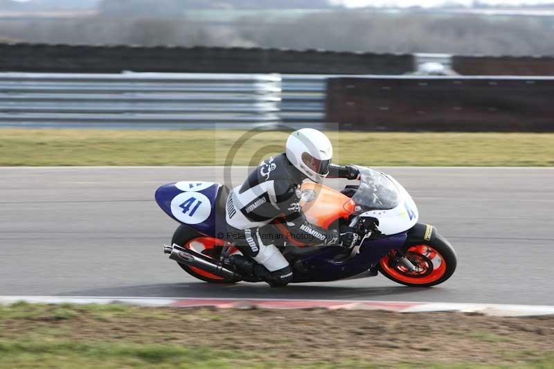 Motorcycle action photographs;Trackday digital images;event digital images;eventdigitalimages;no limits trackday;peter wileman photography;snetterton;snetterton circuit norfolk;snetterton photographs;trackday;trackday photos