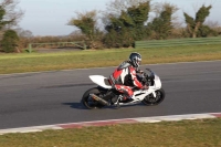 Motorcycle-action-photographs;Trackday-digital-images;event-digital-images;eventdigitalimages;no-limits-trackday;peter-wileman-photography;snetterton;snetterton-circuit-norfolk;snetterton-photographs;trackday;trackday-photos