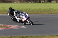 Motorcycle-action-photographs;Trackday-digital-images;event-digital-images;eventdigitalimages;no-limits-trackday;peter-wileman-photography;snetterton;snetterton-circuit-norfolk;snetterton-photographs;trackday;trackday-photos