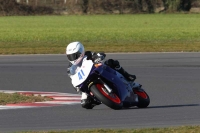 Motorcycle-action-photographs;Trackday-digital-images;event-digital-images;eventdigitalimages;no-limits-trackday;peter-wileman-photography;snetterton;snetterton-circuit-norfolk;snetterton-photographs;trackday;trackday-photos