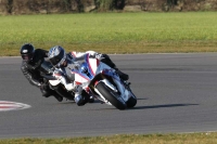 Motorcycle-action-photographs;Trackday-digital-images;event-digital-images;eventdigitalimages;no-limits-trackday;peter-wileman-photography;snetterton;snetterton-circuit-norfolk;snetterton-photographs;trackday;trackday-photos