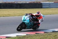 Motorcycle-action-photographs;Trackday-digital-images;event-digital-images;eventdigitalimages;no-limits-trackday;peter-wileman-photography;snetterton;snetterton-circuit-norfolk;snetterton-photographs;trackday;trackday-photos