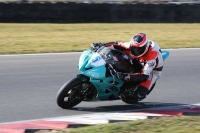 Motorcycle-action-photographs;Trackday-digital-images;event-digital-images;eventdigitalimages;no-limits-trackday;peter-wileman-photography;snetterton;snetterton-circuit-norfolk;snetterton-photographs;trackday;trackday-photos