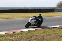 Motorcycle-action-photographs;Trackday-digital-images;event-digital-images;eventdigitalimages;no-limits-trackday;peter-wileman-photography;snetterton;snetterton-circuit-norfolk;snetterton-photographs;trackday;trackday-photos