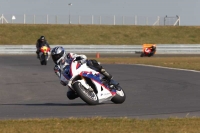 Motorcycle-action-photographs;Trackday-digital-images;event-digital-images;eventdigitalimages;no-limits-trackday;peter-wileman-photography;snetterton;snetterton-circuit-norfolk;snetterton-photographs;trackday;trackday-photos