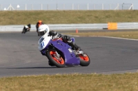 Motorcycle-action-photographs;Trackday-digital-images;event-digital-images;eventdigitalimages;no-limits-trackday;peter-wileman-photography;snetterton;snetterton-circuit-norfolk;snetterton-photographs;trackday;trackday-photos