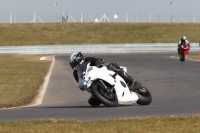 Motorcycle-action-photographs;Trackday-digital-images;event-digital-images;eventdigitalimages;no-limits-trackday;peter-wileman-photography;snetterton;snetterton-circuit-norfolk;snetterton-photographs;trackday;trackday-photos