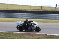 Motorcycle-action-photographs;Trackday-digital-images;event-digital-images;eventdigitalimages;no-limits-trackday;peter-wileman-photography;snetterton;snetterton-circuit-norfolk;snetterton-photographs;trackday;trackday-photos