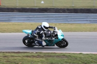 Motorcycle-action-photographs;Trackday-digital-images;event-digital-images;eventdigitalimages;no-limits-trackday;peter-wileman-photography;snetterton;snetterton-circuit-norfolk;snetterton-photographs;trackday;trackday-photos