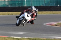 Motorcycle-action-photographs;Trackday-digital-images;event-digital-images;eventdigitalimages;no-limits-trackday;peter-wileman-photography;snetterton;snetterton-circuit-norfolk;snetterton-photographs;trackday;trackday-photos