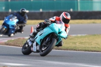 Motorcycle-action-photographs;Trackday-digital-images;event-digital-images;eventdigitalimages;no-limits-trackday;peter-wileman-photography;snetterton;snetterton-circuit-norfolk;snetterton-photographs;trackday;trackday-photos