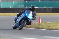 Motorcycle-action-photographs;Trackday-digital-images;event-digital-images;eventdigitalimages;no-limits-trackday;peter-wileman-photography;snetterton;snetterton-circuit-norfolk;snetterton-photographs;trackday;trackday-photos