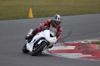 Motorcycle-action-photographs;Trackday-digital-images;event-digital-images;eventdigitalimages;no-limits-trackday;peter-wileman-photography;snetterton;snetterton-circuit-norfolk;snetterton-photographs;trackday;trackday-photos