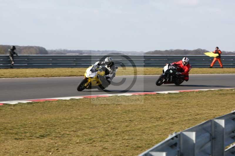 Motorcycle action photographs;Trackday digital images;event digital images;eventdigitalimages;no limits trackday;peter wileman photography;snetterton;snetterton circuit norfolk;snetterton photographs;trackday;trackday photos