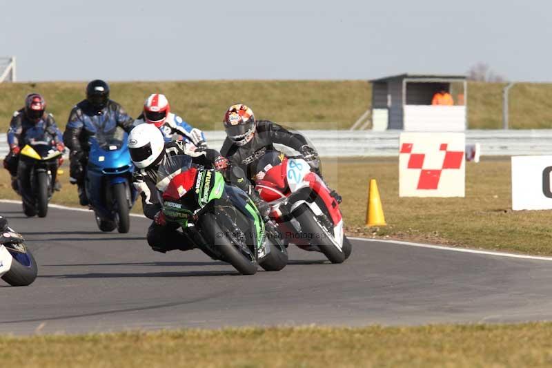 Motorcycle action photographs;Trackday digital images;event digital images;eventdigitalimages;no limits trackday;peter wileman photography;snetterton;snetterton circuit norfolk;snetterton photographs;trackday;trackday photos