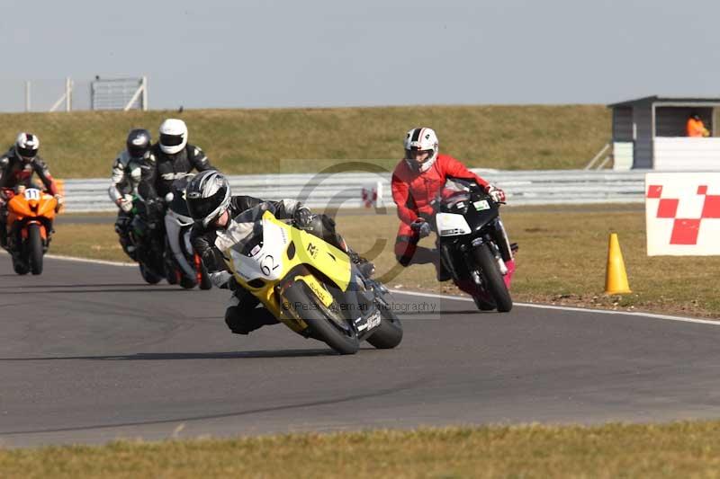 Motorcycle action photographs;Trackday digital images;event digital images;eventdigitalimages;no limits trackday;peter wileman photography;snetterton;snetterton circuit norfolk;snetterton photographs;trackday;trackday photos