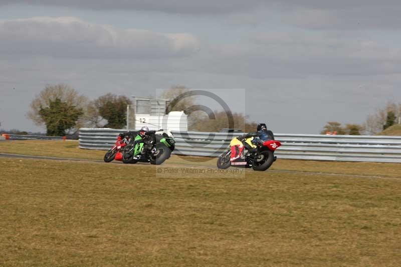 Motorcycle action photographs;Trackday digital images;event digital images;eventdigitalimages;no limits trackday;peter wileman photography;snetterton;snetterton circuit norfolk;snetterton photographs;trackday;trackday photos