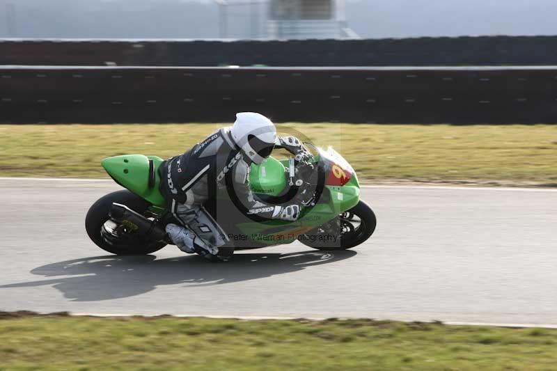 Motorcycle action photographs;Trackday digital images;event digital images;eventdigitalimages;no limits trackday;peter wileman photography;snetterton;snetterton circuit norfolk;snetterton photographs;trackday;trackday photos