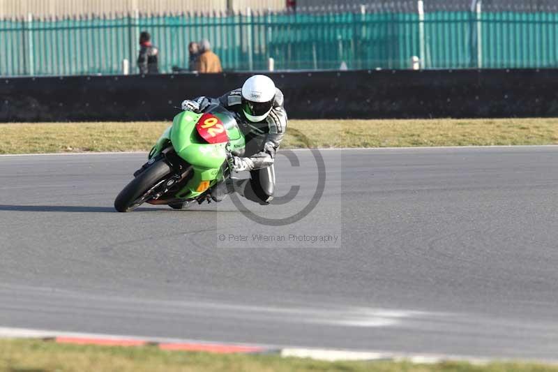 Motorcycle action photographs;Trackday digital images;event digital images;eventdigitalimages;no limits trackday;peter wileman photography;snetterton;snetterton circuit norfolk;snetterton photographs;trackday;trackday photos