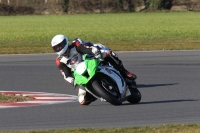 Motorcycle-action-photographs;Trackday-digital-images;event-digital-images;eventdigitalimages;no-limits-trackday;peter-wileman-photography;snetterton;snetterton-circuit-norfolk;snetterton-photographs;trackday;trackday-photos