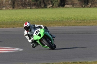 Motorcycle-action-photographs;Trackday-digital-images;event-digital-images;eventdigitalimages;no-limits-trackday;peter-wileman-photography;snetterton;snetterton-circuit-norfolk;snetterton-photographs;trackday;trackday-photos