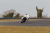 Motorcycle-action-photographs;Trackday-digital-images;event-digital-images;eventdigitalimages;no-limits-trackday;peter-wileman-photography;snetterton;snetterton-circuit-norfolk;snetterton-photographs;trackday;trackday-photos