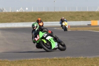 Motorcycle-action-photographs;Trackday-digital-images;event-digital-images;eventdigitalimages;no-limits-trackday;peter-wileman-photography;snetterton;snetterton-circuit-norfolk;snetterton-photographs;trackday;trackday-photos