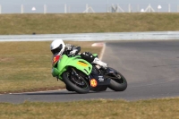 Motorcycle-action-photographs;Trackday-digital-images;event-digital-images;eventdigitalimages;no-limits-trackday;peter-wileman-photography;snetterton;snetterton-circuit-norfolk;snetterton-photographs;trackday;trackday-photos