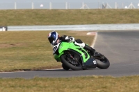 Motorcycle-action-photographs;Trackday-digital-images;event-digital-images;eventdigitalimages;no-limits-trackday;peter-wileman-photography;snetterton;snetterton-circuit-norfolk;snetterton-photographs;trackday;trackday-photos