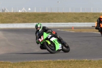 Motorcycle-action-photographs;Trackday-digital-images;event-digital-images;eventdigitalimages;no-limits-trackday;peter-wileman-photography;snetterton;snetterton-circuit-norfolk;snetterton-photographs;trackday;trackday-photos