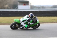 Motorcycle-action-photographs;Trackday-digital-images;event-digital-images;eventdigitalimages;no-limits-trackday;peter-wileman-photography;snetterton;snetterton-circuit-norfolk;snetterton-photographs;trackday;trackday-photos