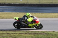 Motorcycle-action-photographs;Trackday-digital-images;event-digital-images;eventdigitalimages;no-limits-trackday;peter-wileman-photography;snetterton;snetterton-circuit-norfolk;snetterton-photographs;trackday;trackday-photos