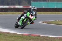 Motorcycle-action-photographs;Trackday-digital-images;event-digital-images;eventdigitalimages;no-limits-trackday;peter-wileman-photography;snetterton;snetterton-circuit-norfolk;snetterton-photographs;trackday;trackday-photos