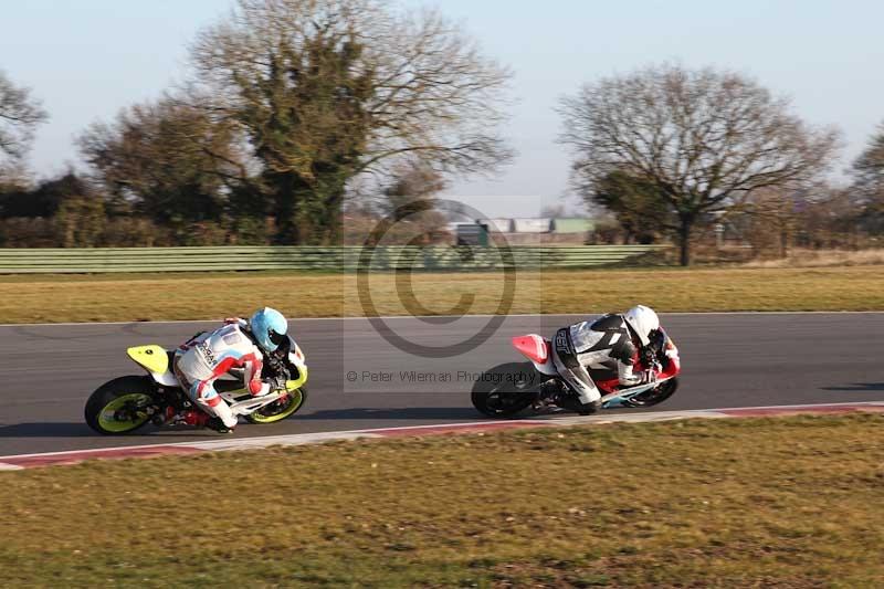 Motorcycle action photographs;Trackday digital images;event digital images;eventdigitalimages;no limits trackday;peter wileman photography;snetterton;snetterton circuit norfolk;snetterton photographs;trackday;trackday photos